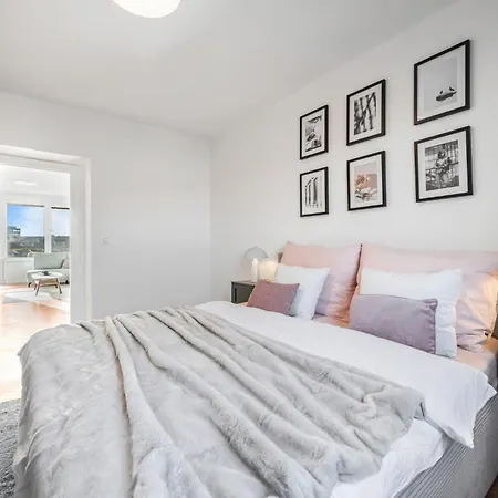 Luxury In Old Town *