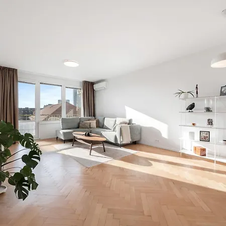 Luxury In Old Town * 布拉迪斯拉发