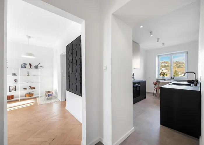 Luxury In Old Town Apartament