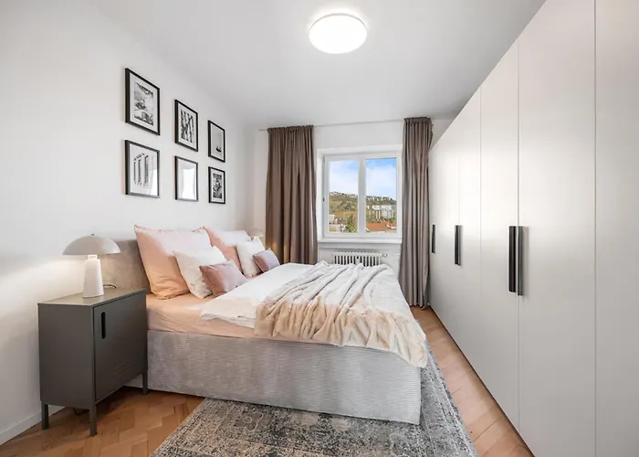 Luxury In Old Town