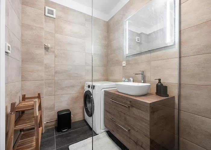Luxury In Old Town